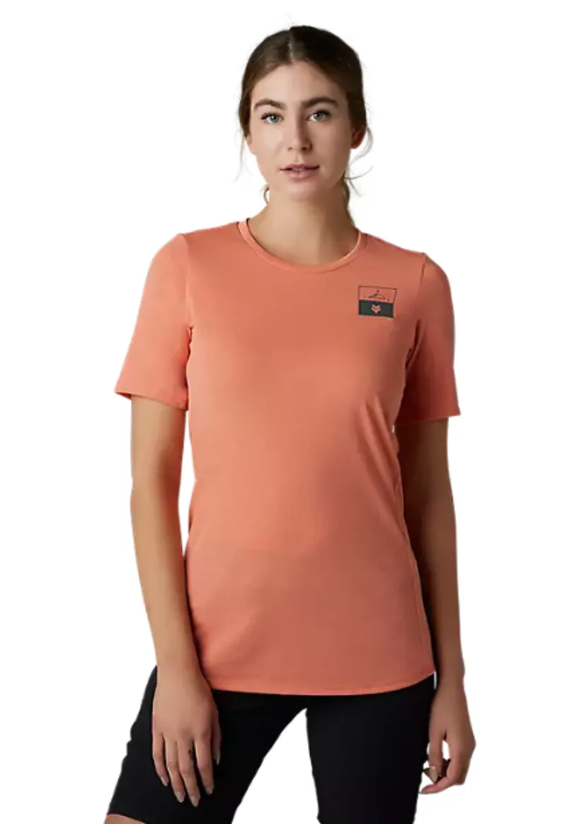 Fox Racing Women's Ranger DR Fract Short Sleeve Jersey in Salmon Pink-1